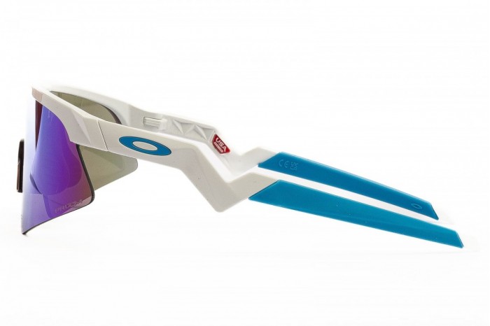 OAKLEY Kids Sunglasses Resistor Sweep OJ9015-0128 White Blue Prizm