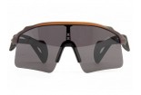 OAKLEY Stunt Wing OO9519-0741 HyperGrip Colorshift zonnebril