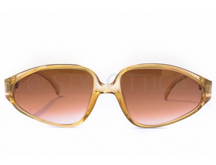 Okulary przeciwsłoneczne...